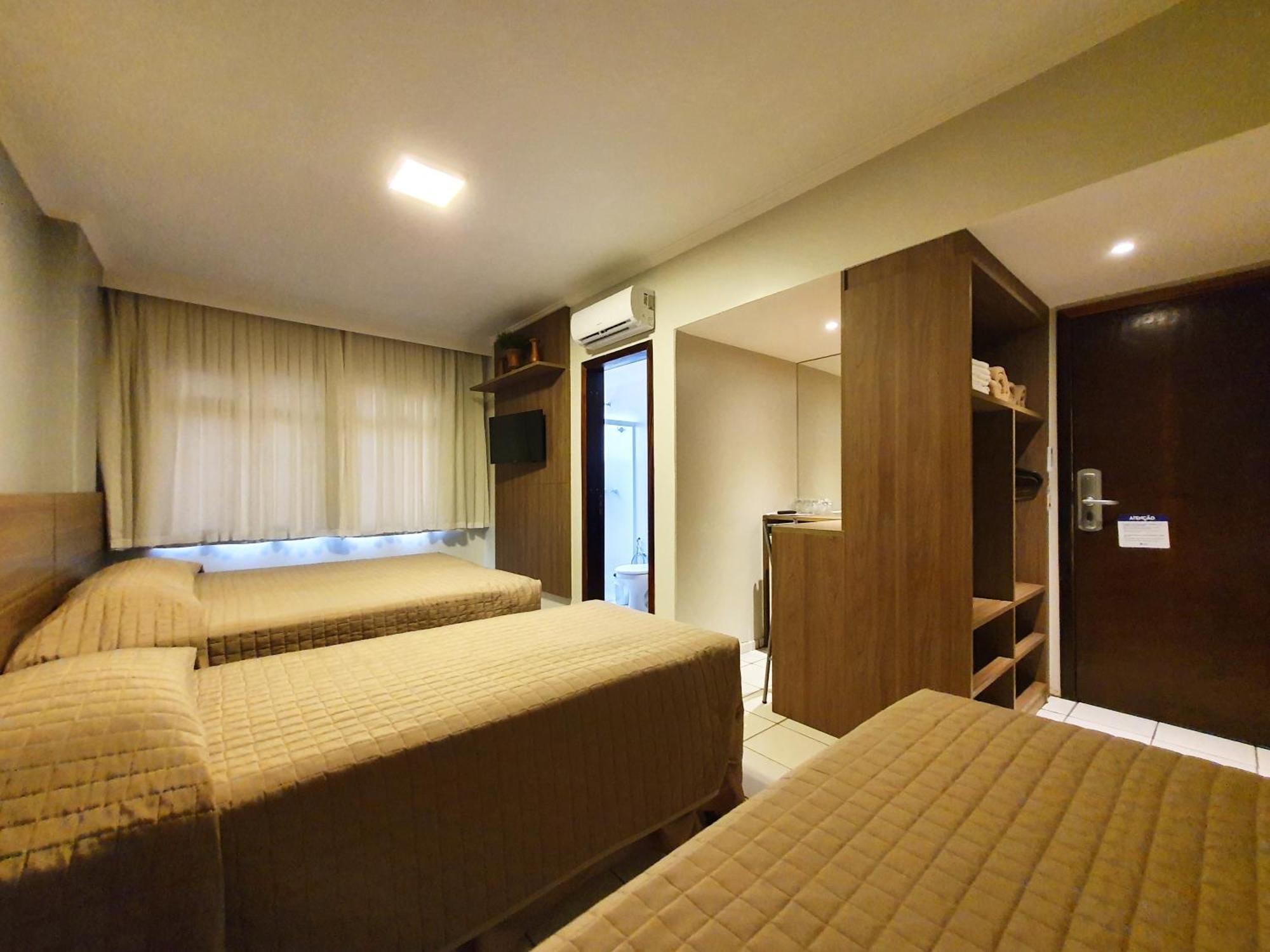 Hotel Gumz Balneario Camboriu Bagian luar foto