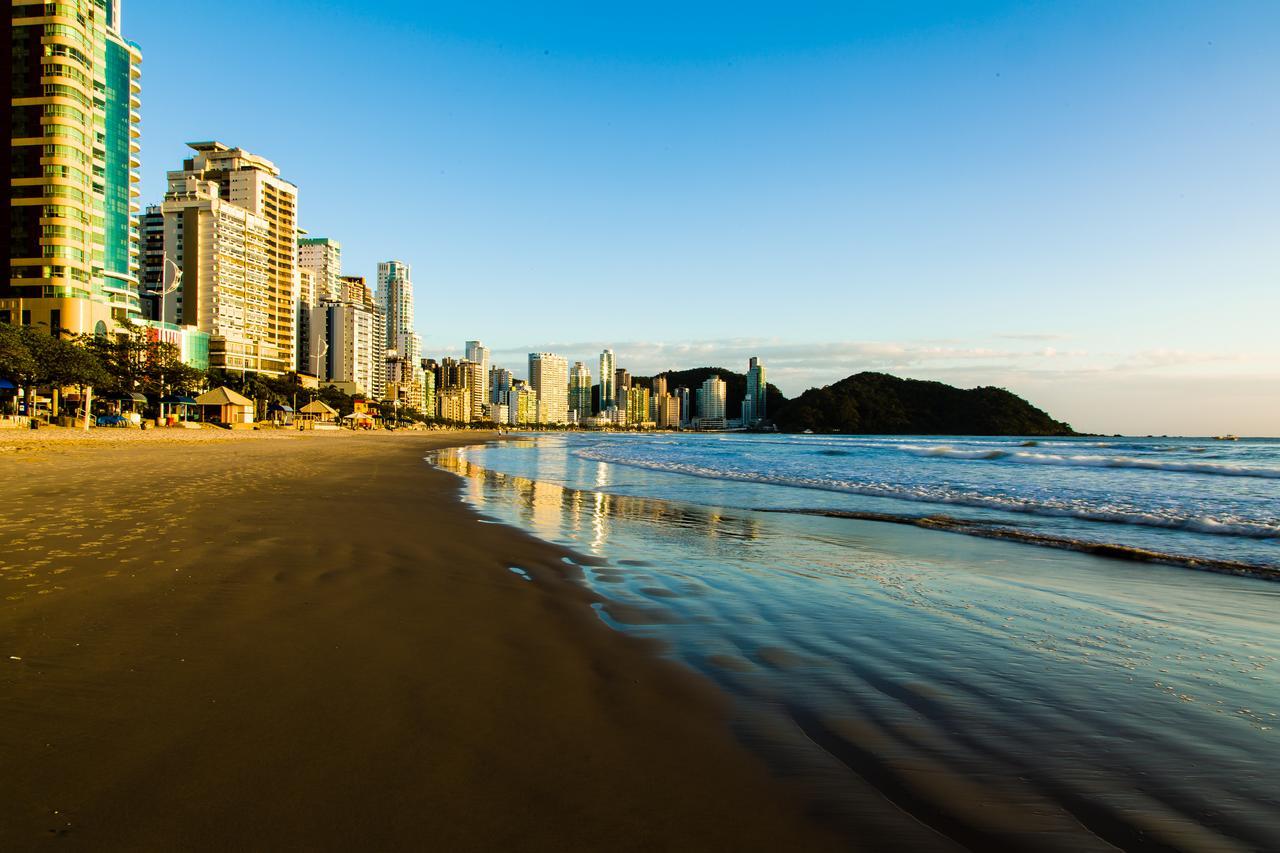 Hotel Gumz Balneario Camboriu Bagian luar foto